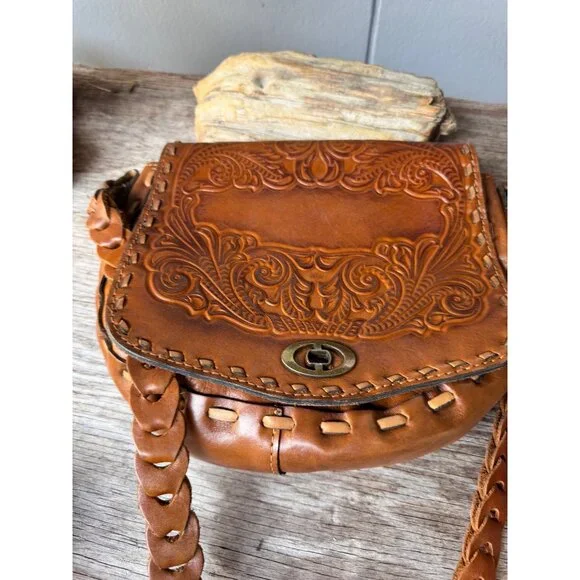 Patricia Nash Tooled Leather Saddle Bag Crossbody Whipstitch Braided Strap Brown - Picture 1 of 8